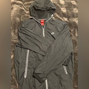 Black Nike windbreaker
